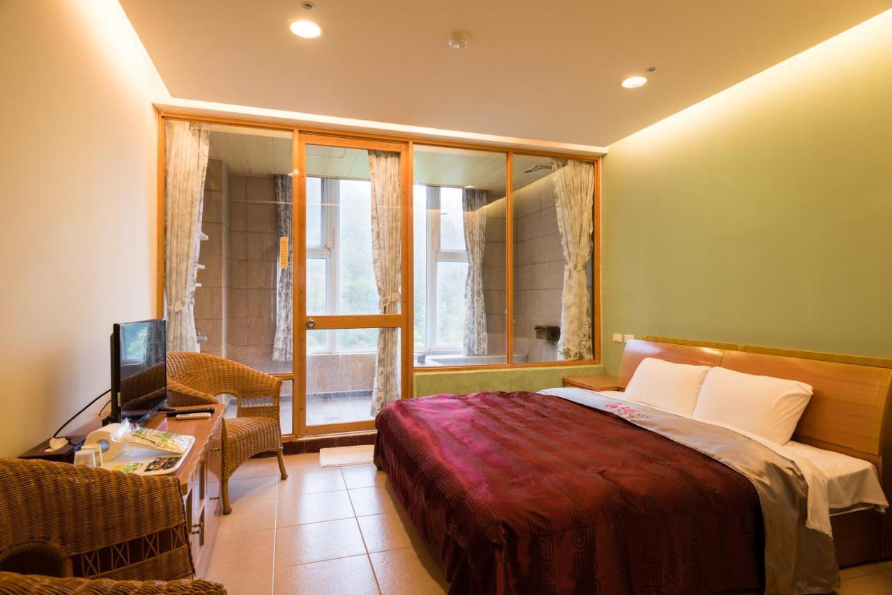 Crystal Hotel Renai Extérieur photo