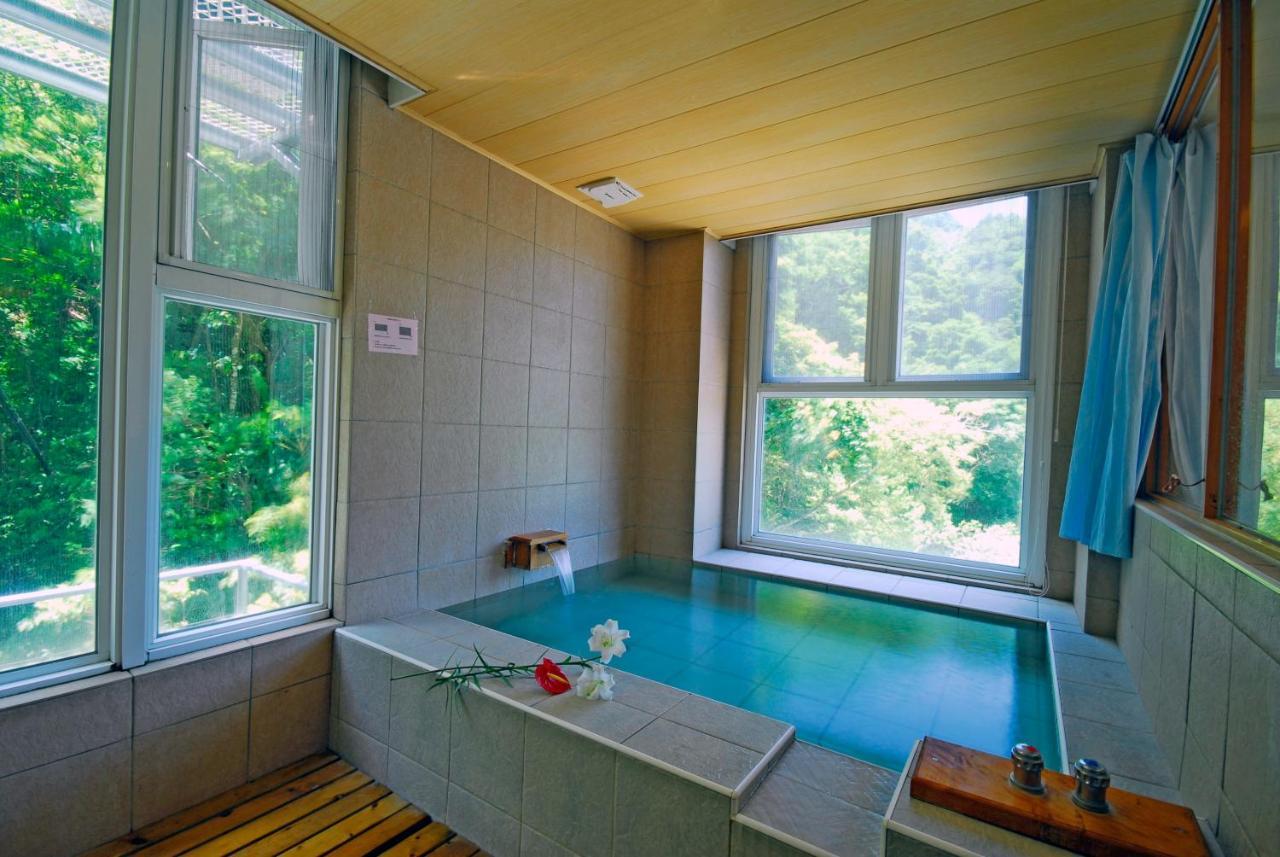 Crystal Hotel Renai Extérieur photo